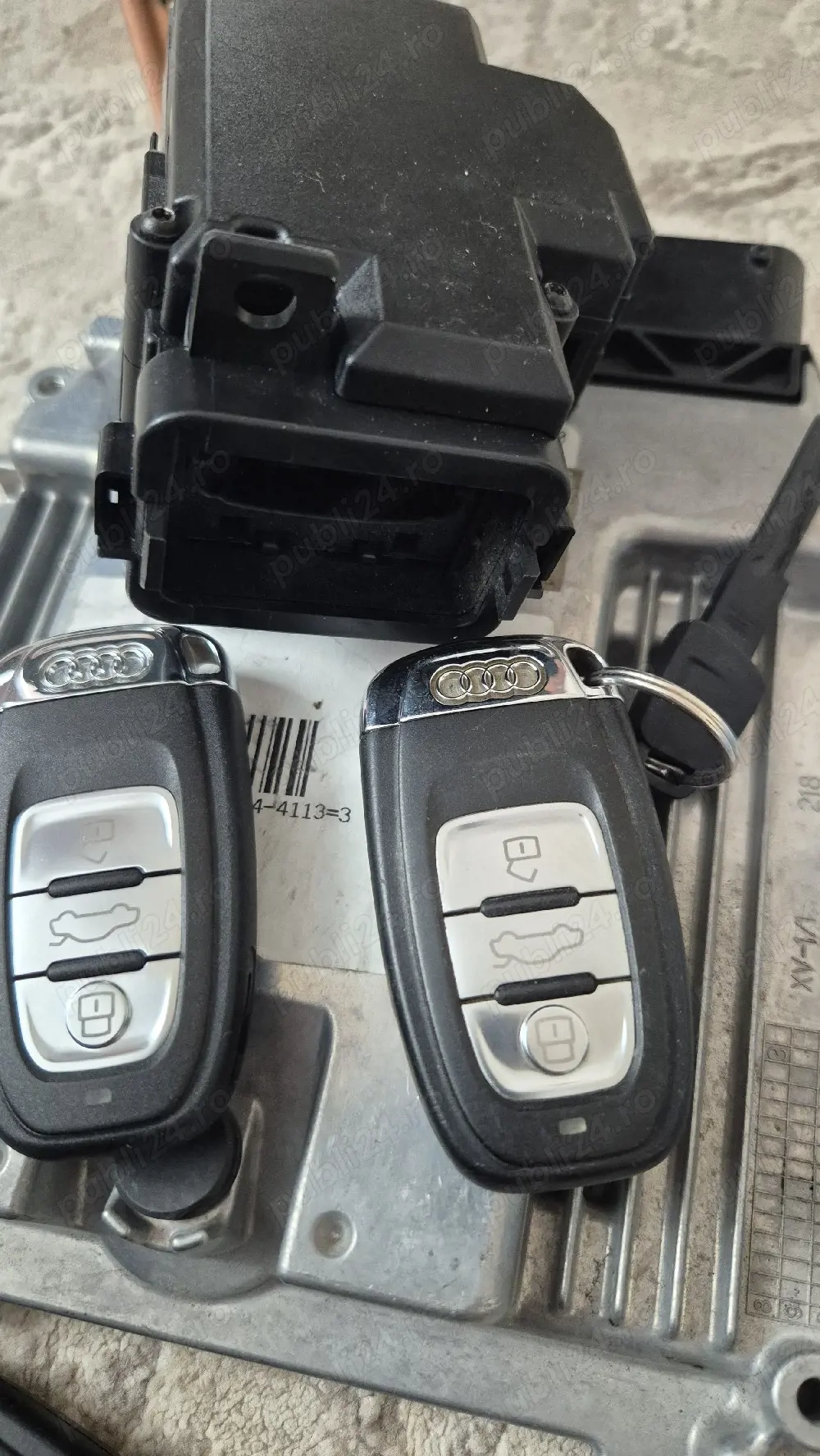 Calculator motor ECU Audi A4 A5 A3 A6