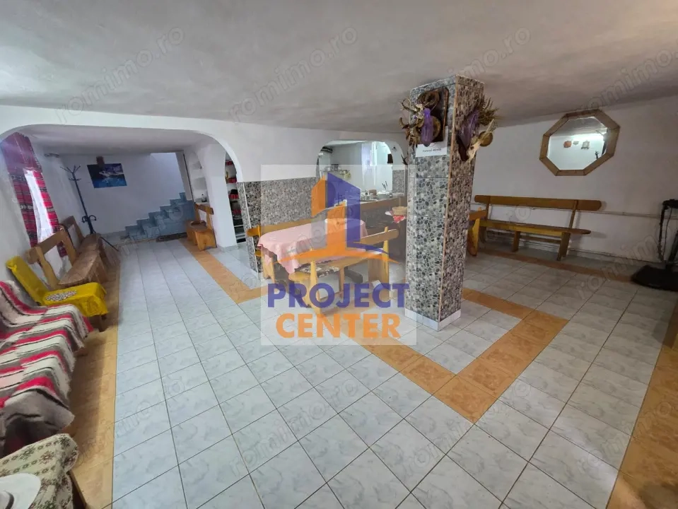 Pensiune – Sălătrucu | 7 camere | D+P+1+M | Teren 244 mp