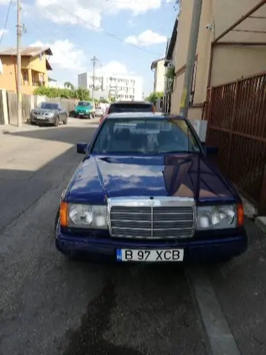 Mercedes Benz 124, an 1986