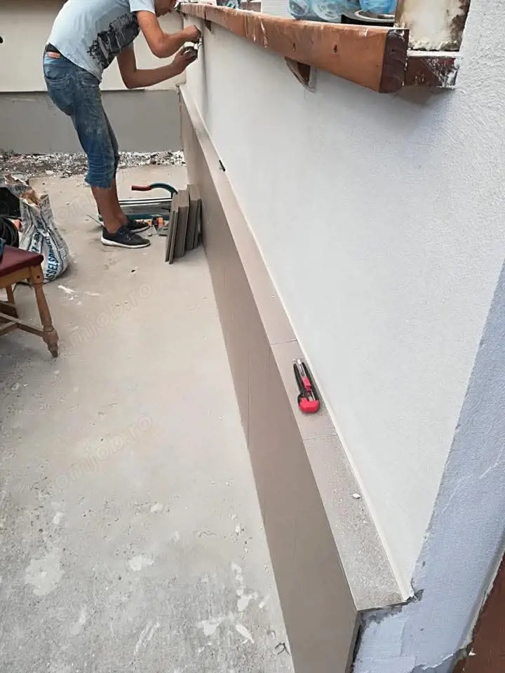 Amenajări interioare  Exterioare 