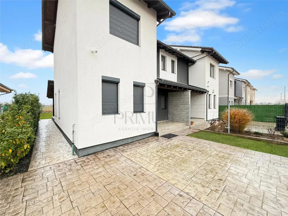Duplex premium - finisaje de lux - foarte spatios - toate utilitatile