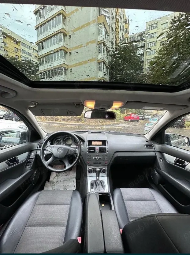 Vând Mercedes C250 (w204) an 2010, 204 cai