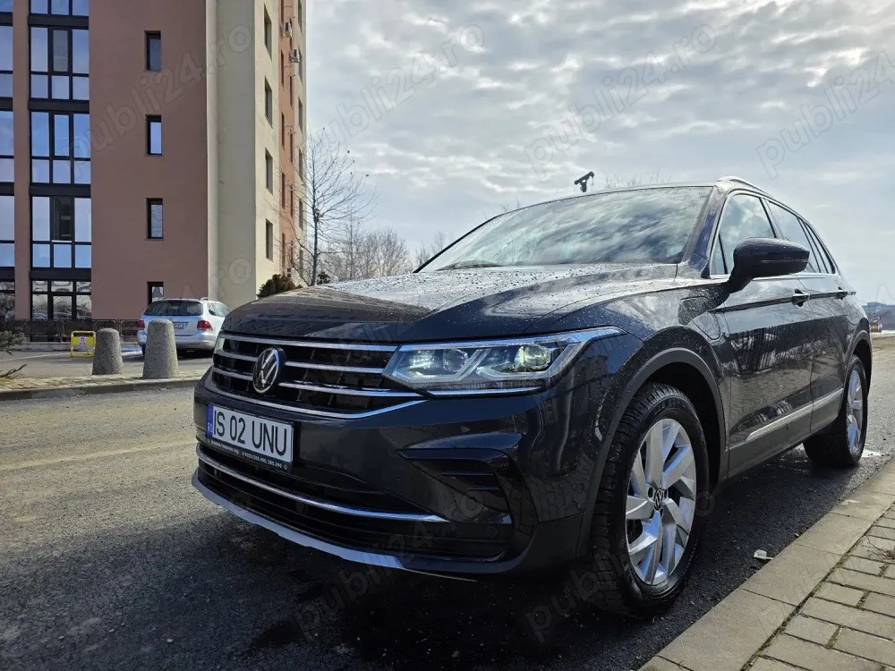 VW Tiguan 2022 hybrid