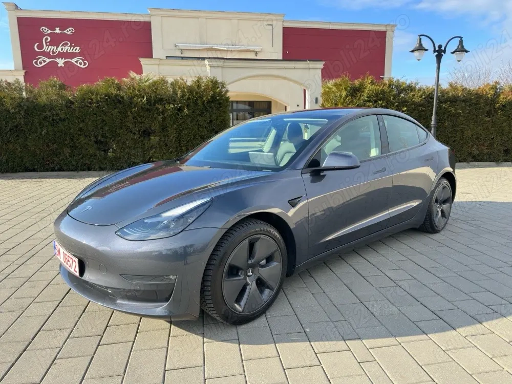 Tesla Model 3 Long Range 2021