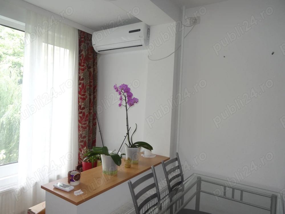 Proprietar inchiriez apartament cochet cu o camera
