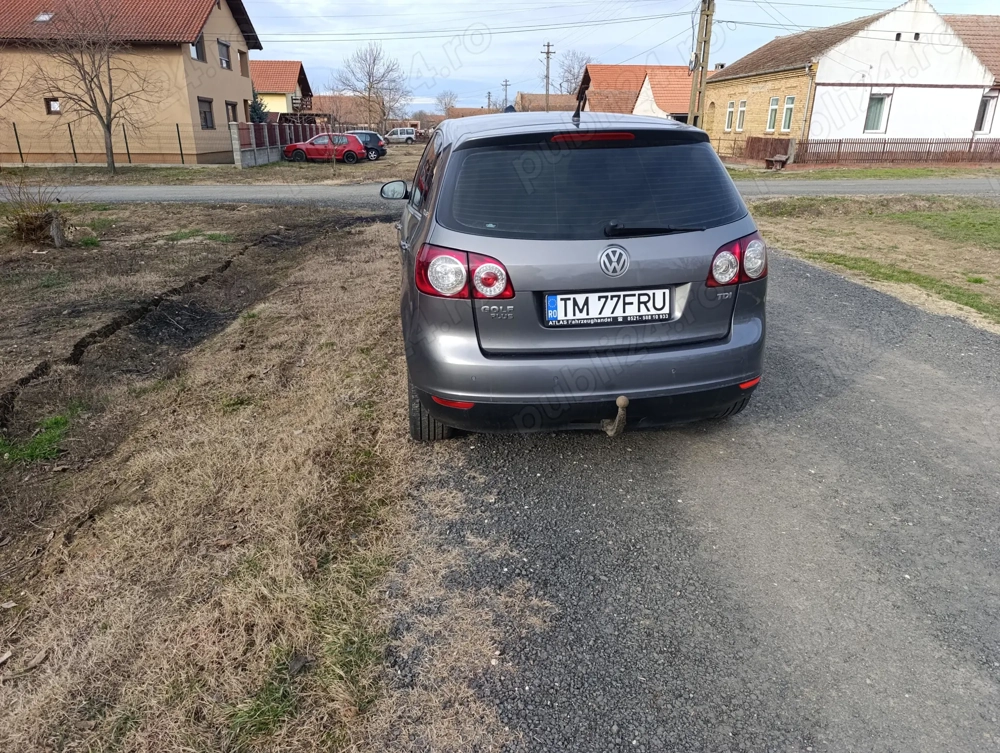 Vând golf 5 plus