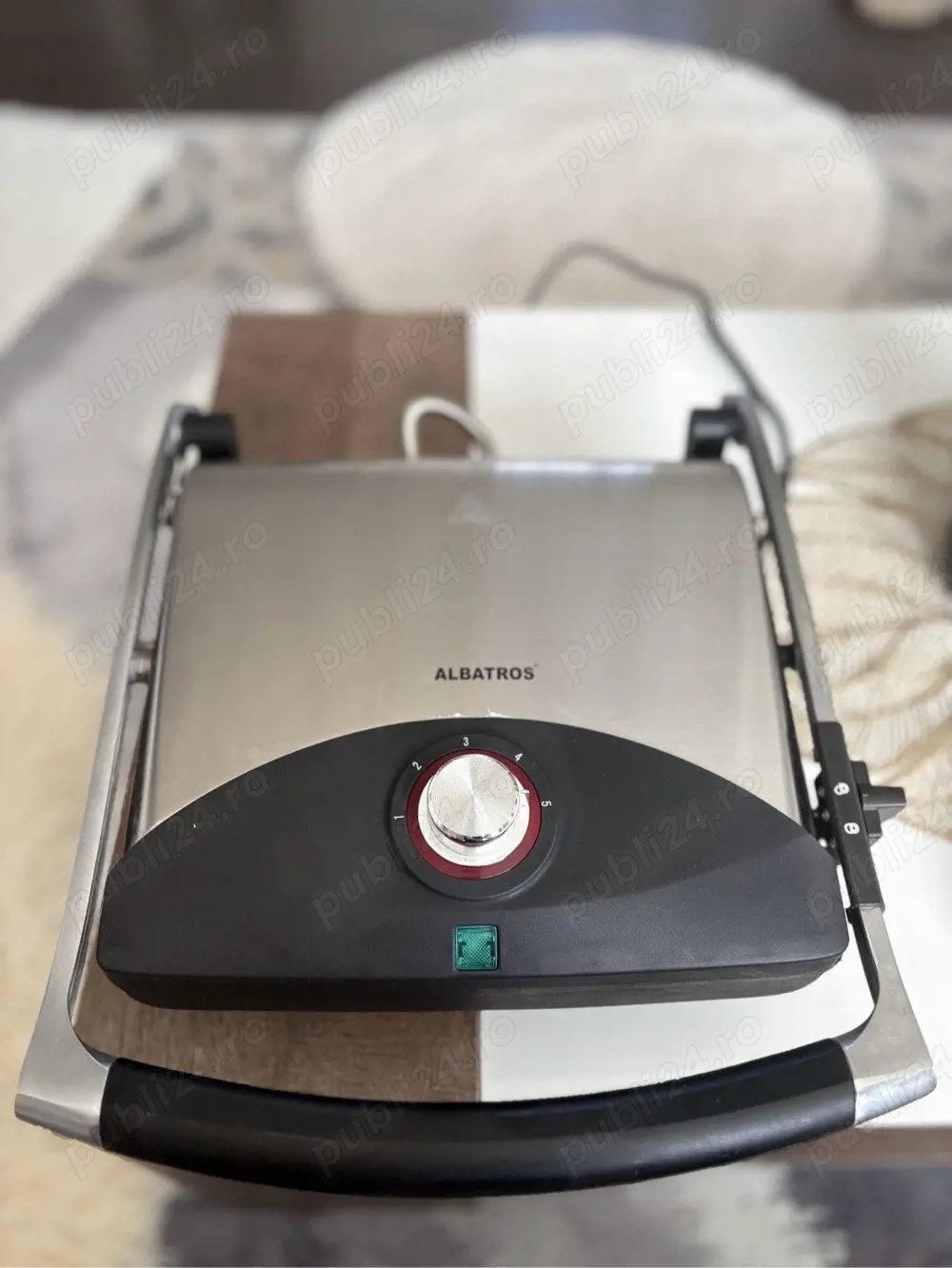 Vând Sandwich Maker Albatros