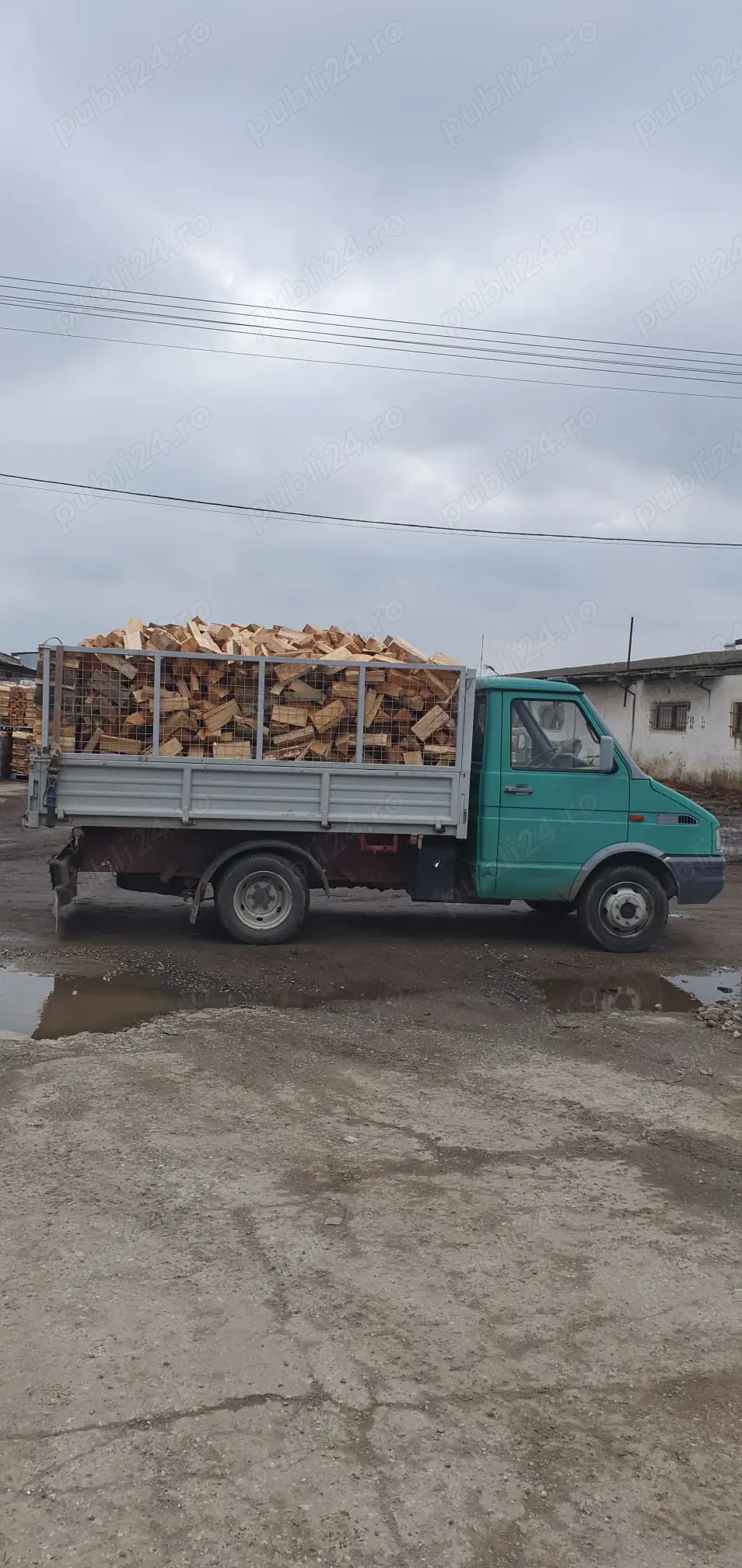 De vanzare lemn de fag mașina disponibilă