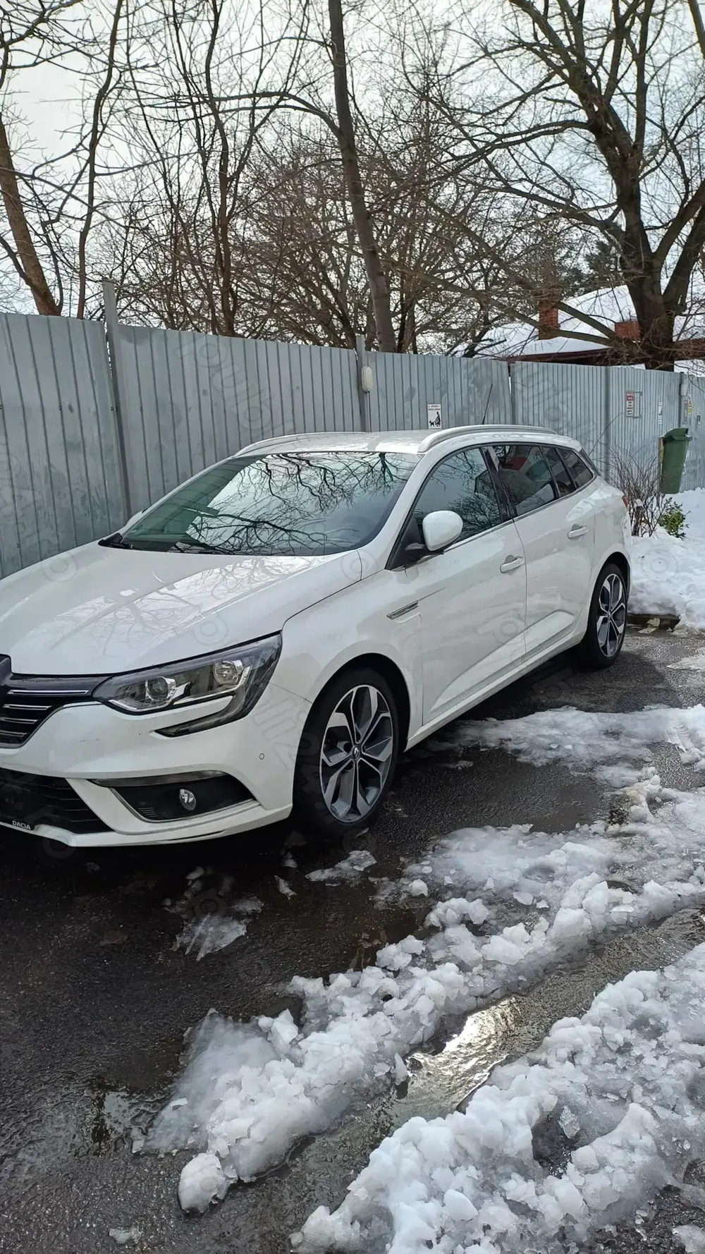 Renault Megane Bose 2017   1.2 TCe 130 CP   Navi Mare   Masaj   Keyless   Full LED