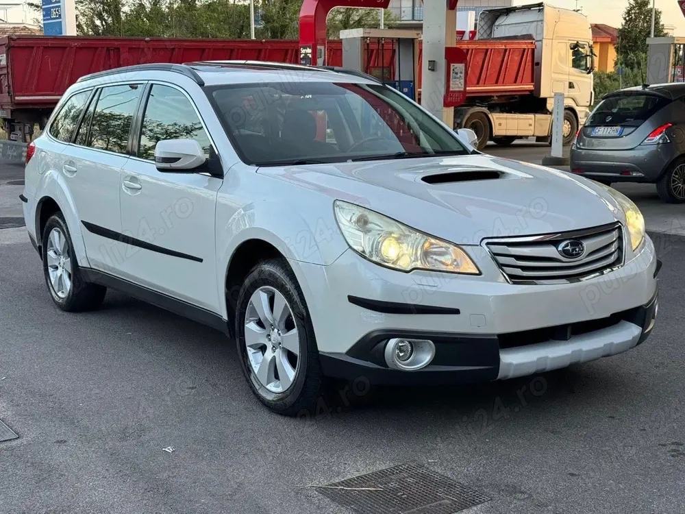 Subaru Legacy Outback 2011, 2.0 D