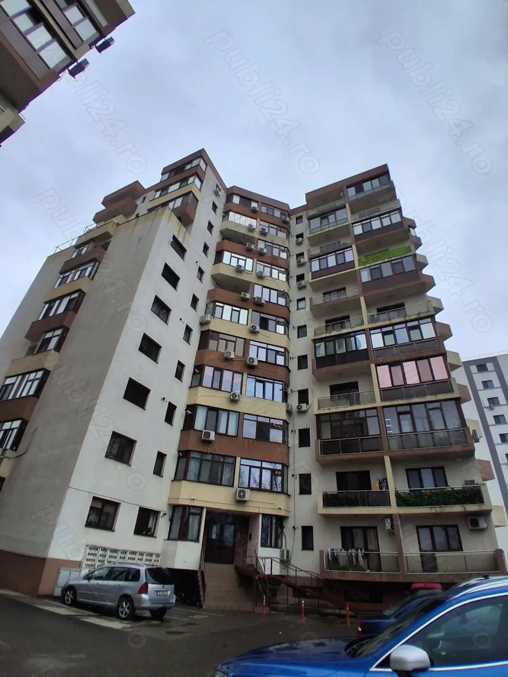 Garsonieră | Cartier Sălaj   Sector 5 | Parcare | Centrală proprie