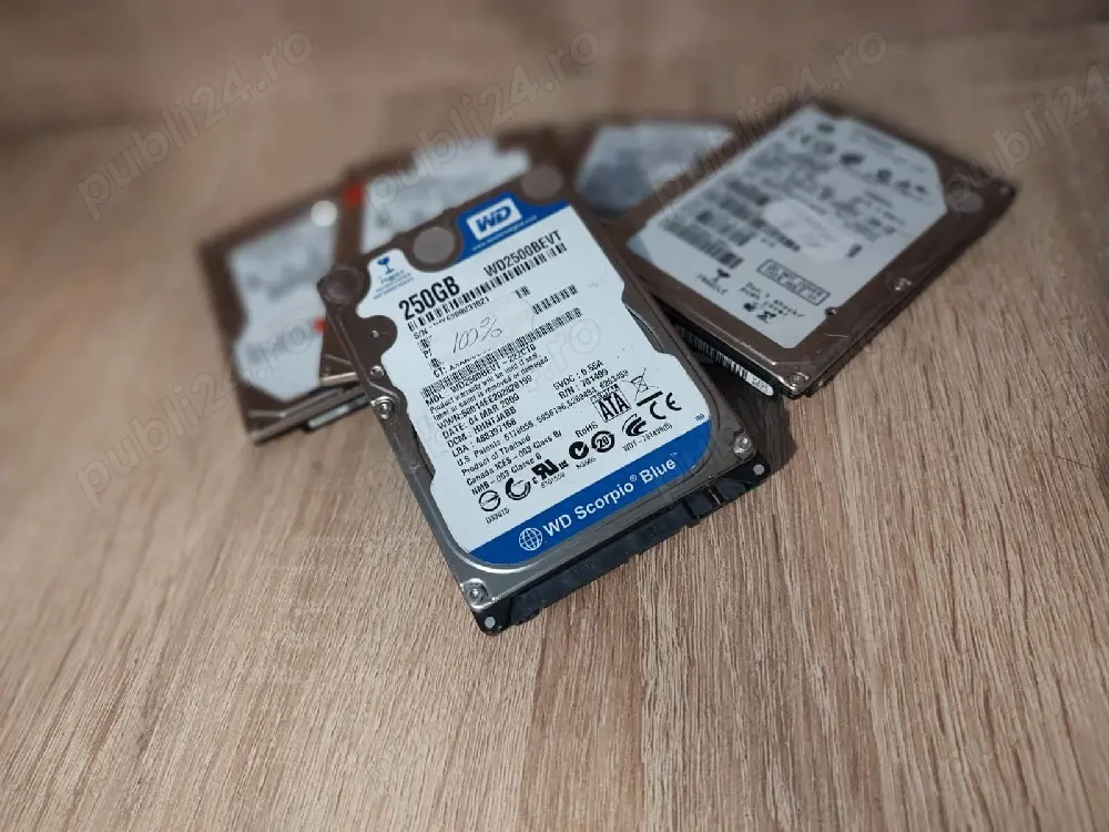 Lot 10 Hard Disk-uri 320 gb