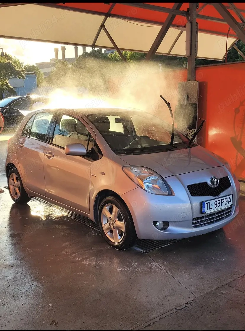  Toyota Yaris 1.4 D-4D   Motorină   168.000 km 