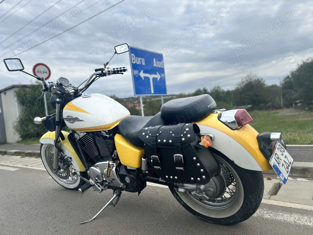 Honda shadow 1100