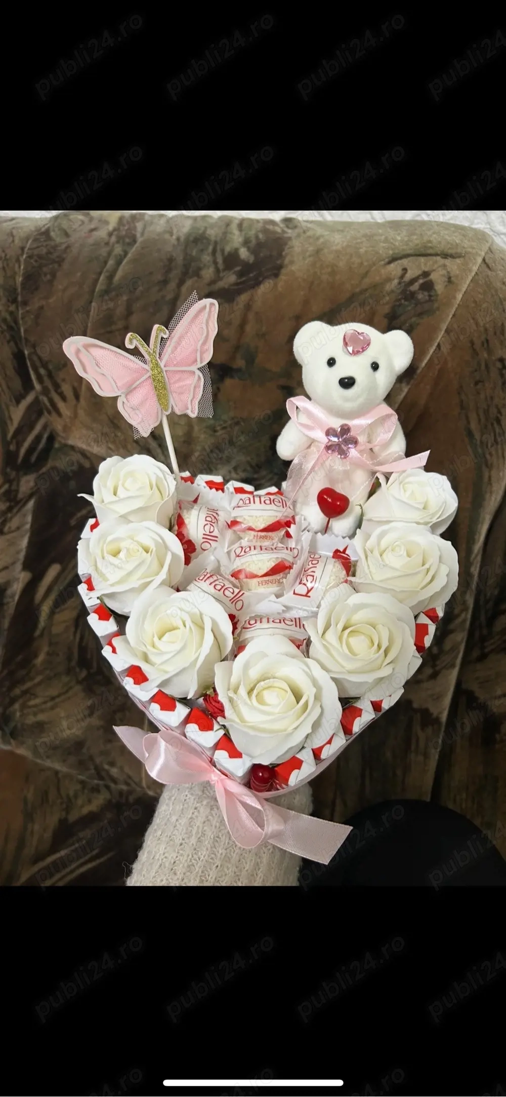 Aranjamente dulciuri si trandafiri de sapun