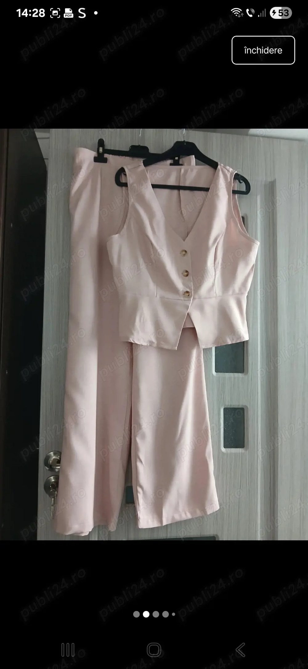 Vând Compleu de damă M 