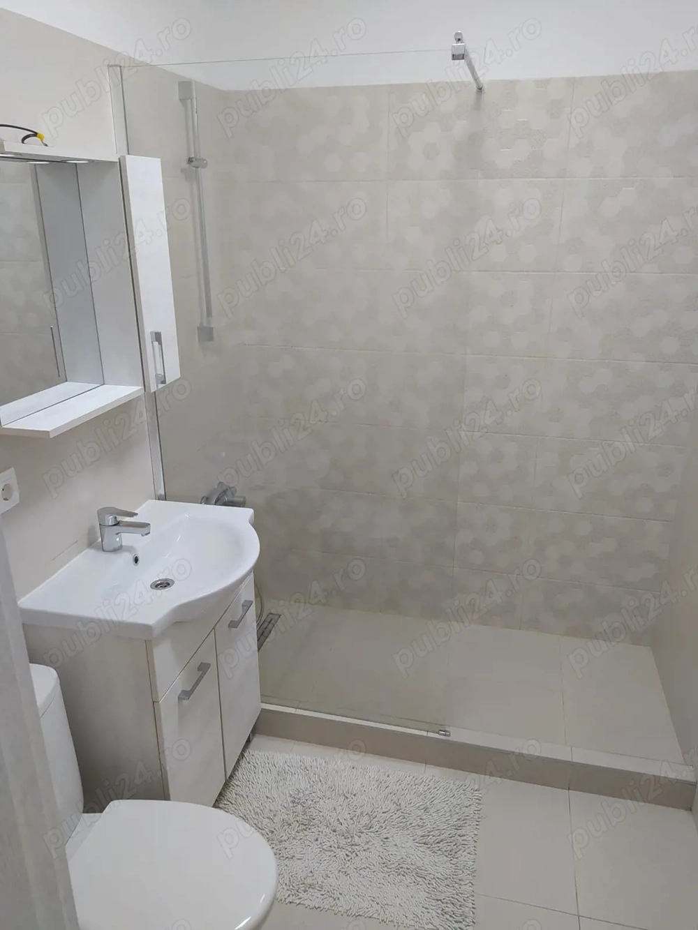 Închiriez apartament în Sibiu 