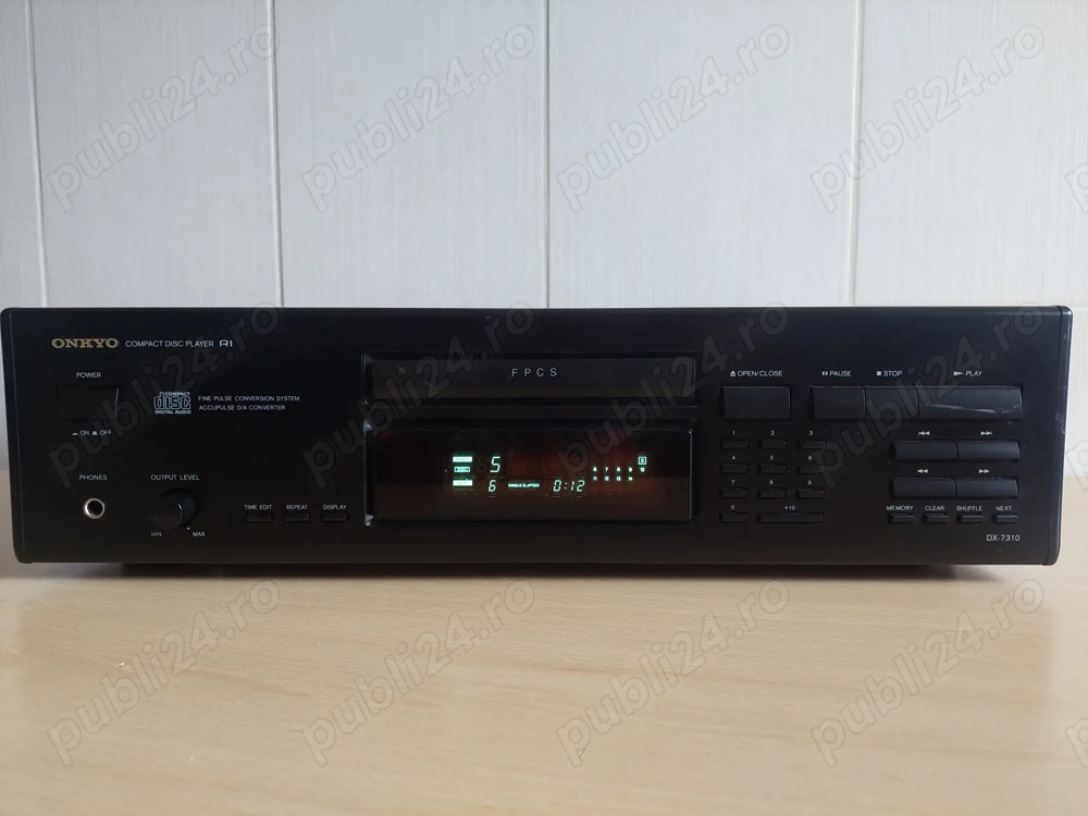 Onkyo DX7310 CD-Player