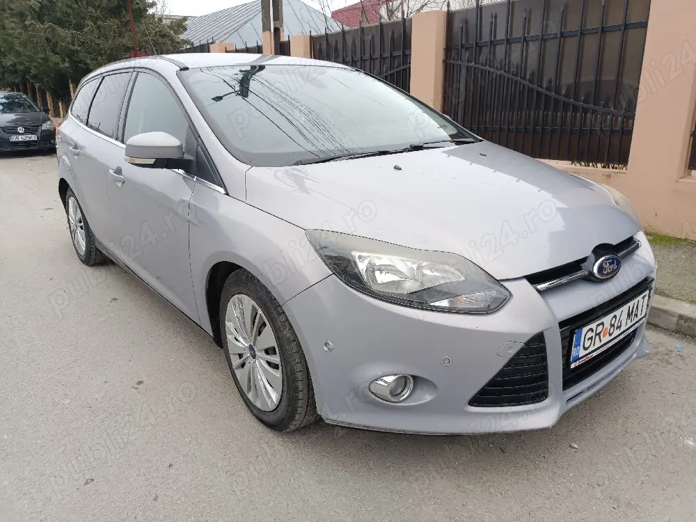 Ford Focus unic proprietar,2013, fiscal pe loc,1.6 diesel,Pret 3890 Euro neg ,Detalii  