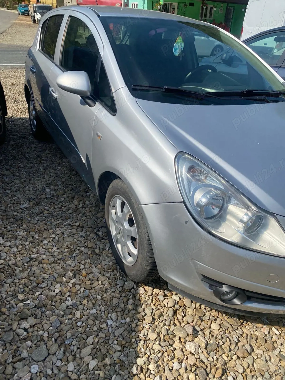 Vând Opel corsa 1.3 cdti 2009 sau Desmembrez 
