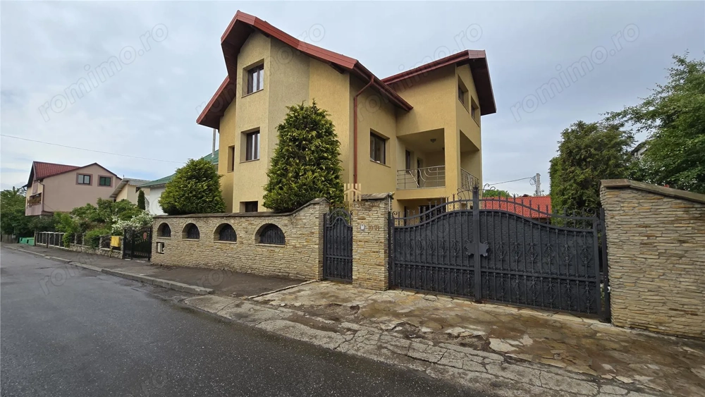 Casa de Lux - in Suceava! De vanzare -  0727817187