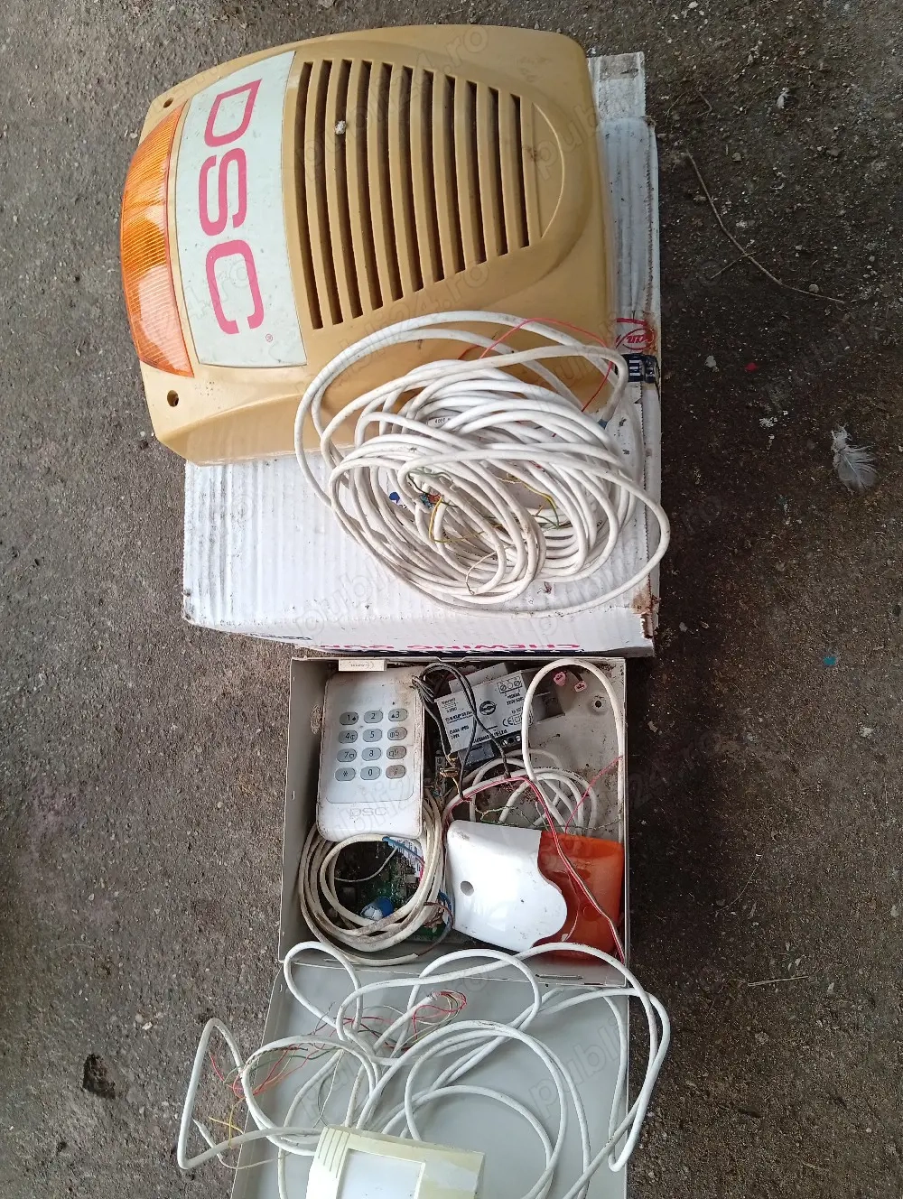 Alarma  Magazin sau Hale