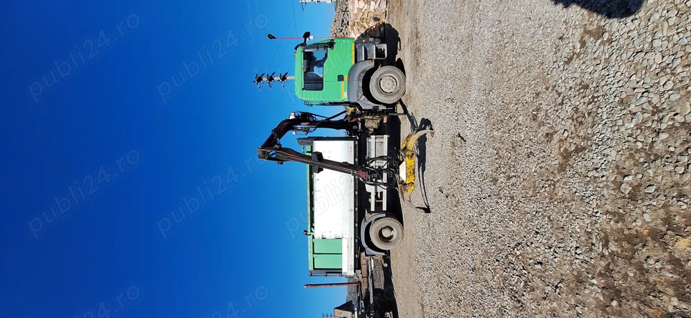 Man 4x4 basculabil cu macara forestiera 