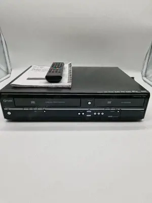 Triplu combo recorder DVD HDD VCR