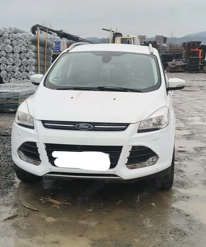Vand sau schimb Ford Kuga 2015 4X4