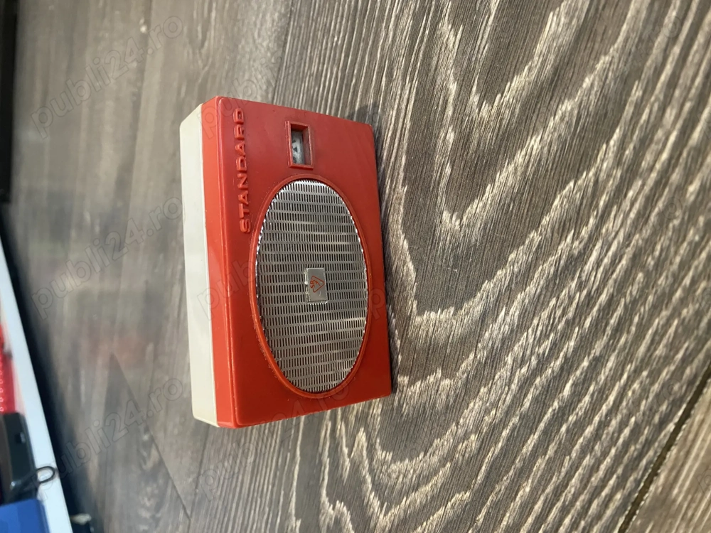 Radio Vintage Standard SR-F410