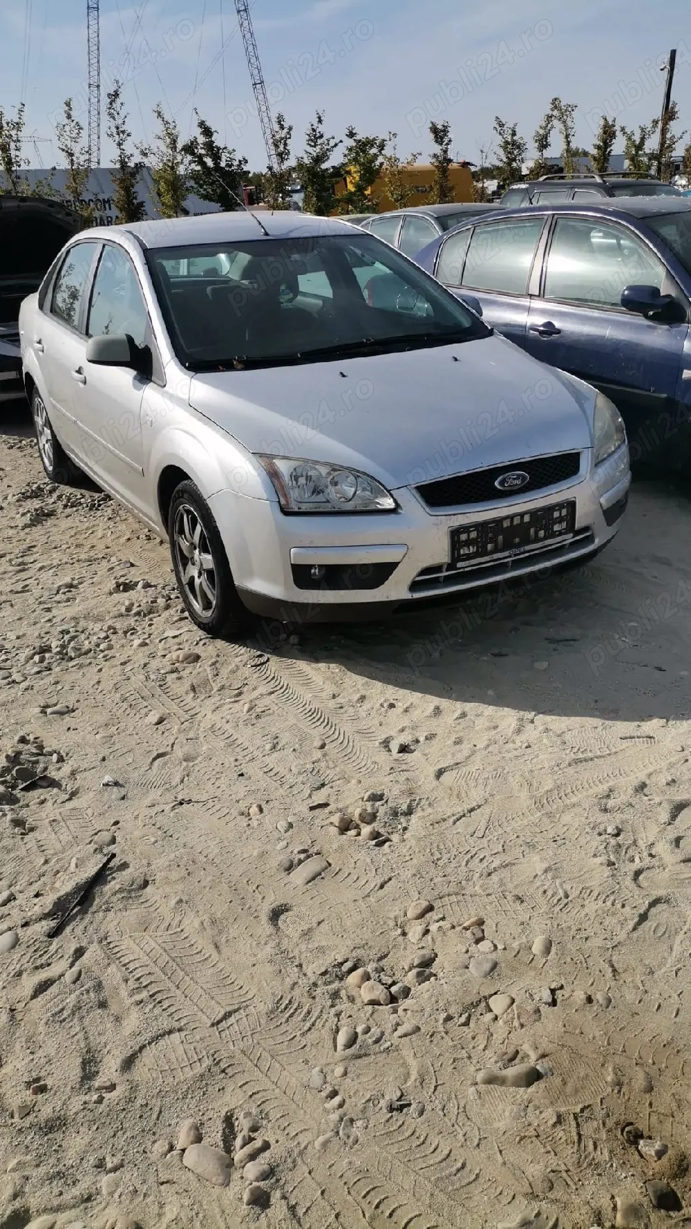 Dezmembrez Ford Focus 2, bara capota aripa far trager usa Ford Focus 2 