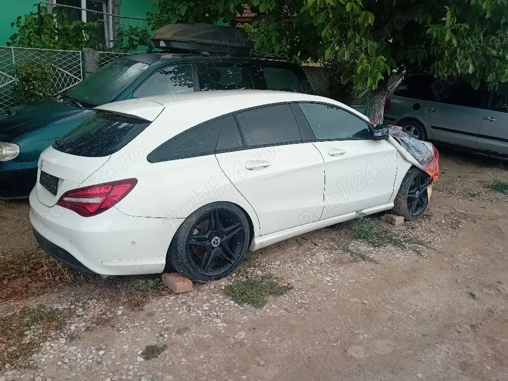 vand piese Mercedes CLA 2016 benzină 1.6