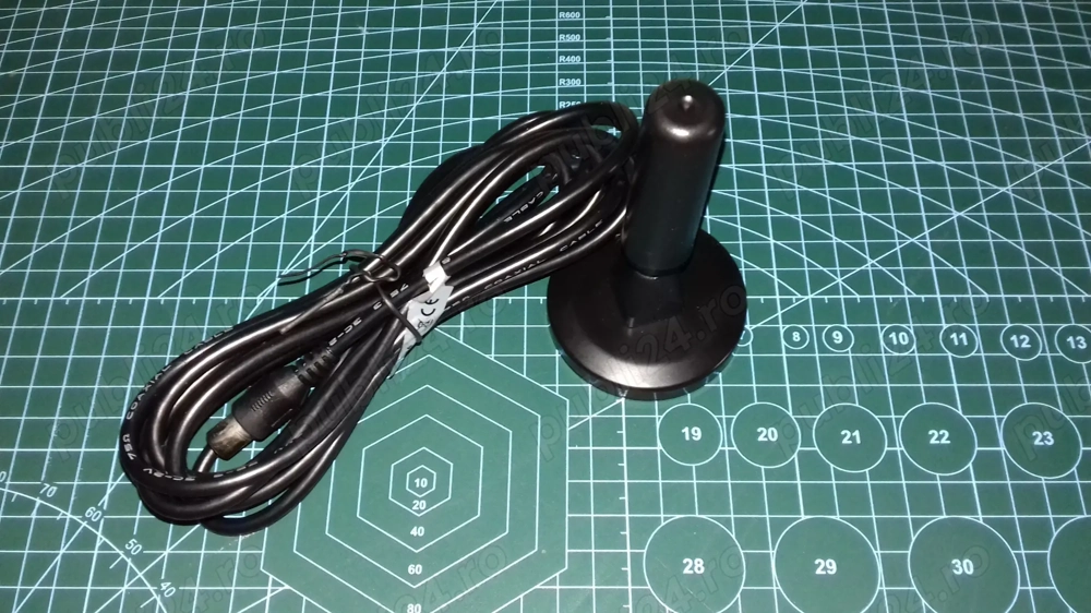 Antenă TV interior QOLTEC DVB   T2