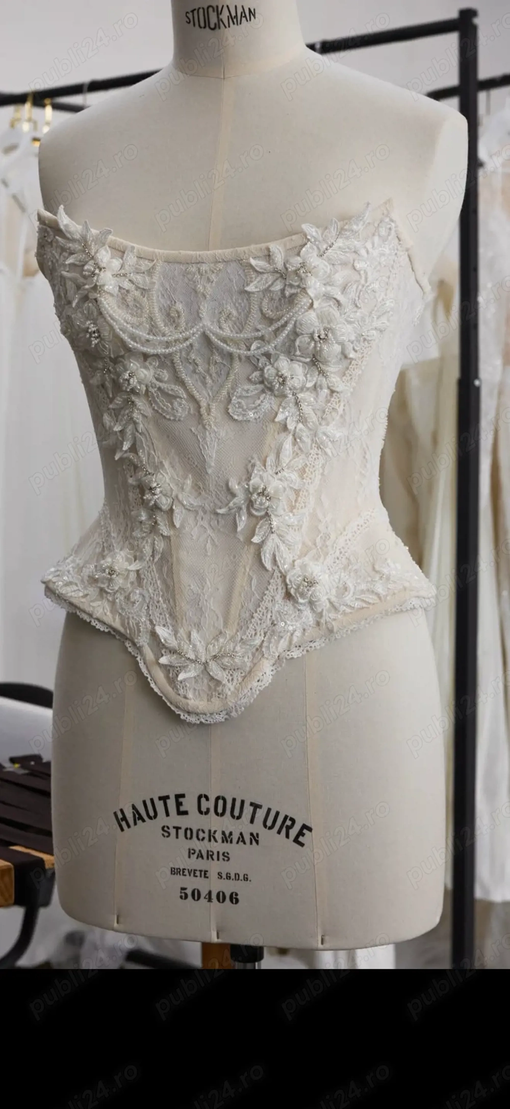 Angazez croitoreasa cu experienta