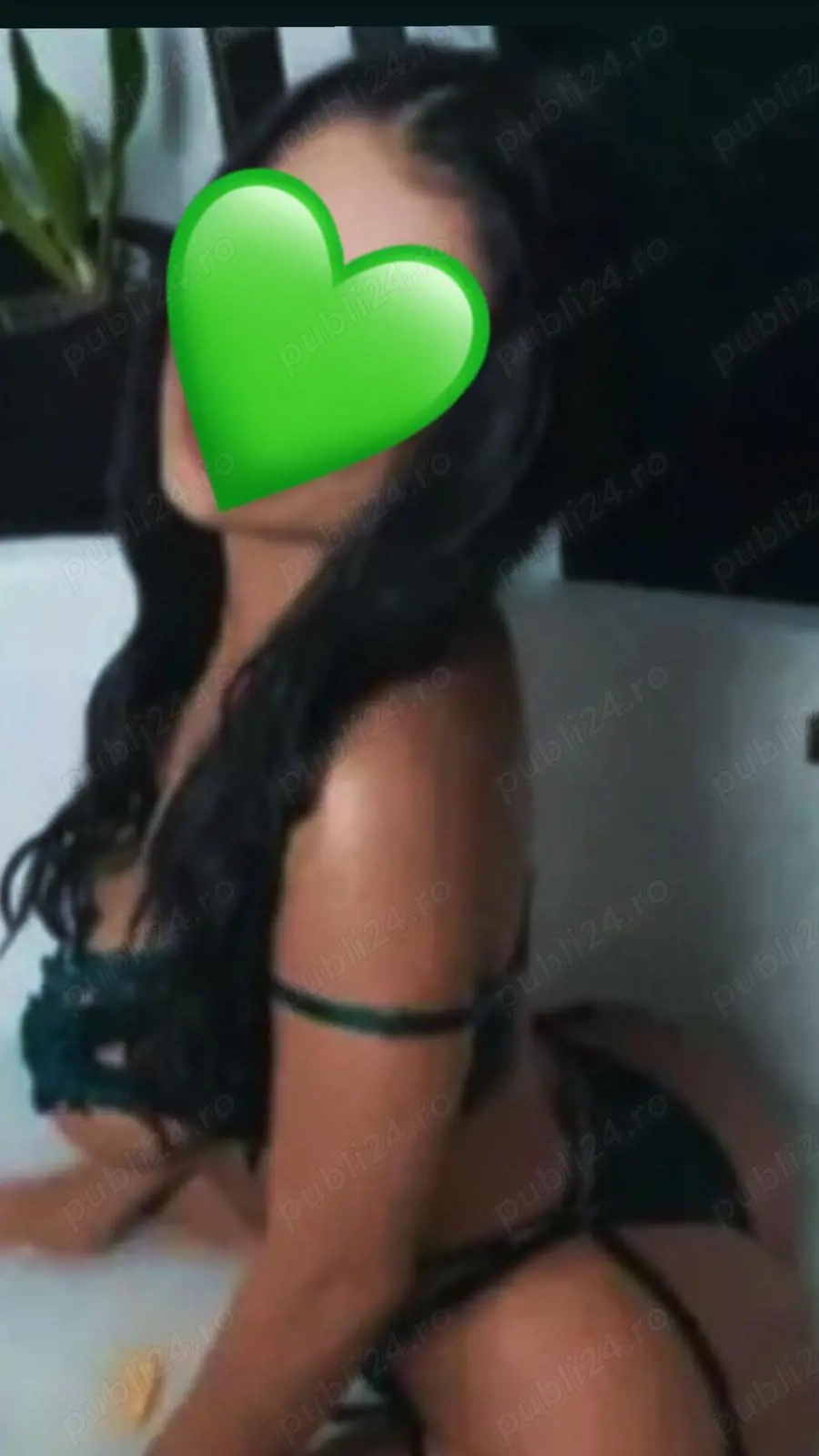 bunăă, sunt anna 25 de ani, doar pentru 3 zile in orasul tau Rin grand 