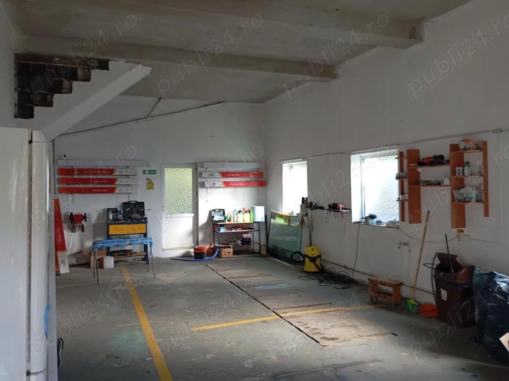 Spatiu (100 mp) si curte(350mp) de inchiriat 