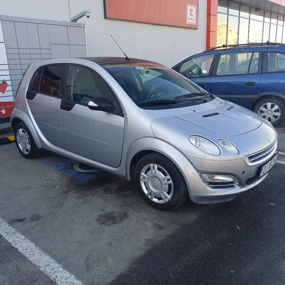Vand Smart ForFour 2004 Automat motor 1.3 Benzina