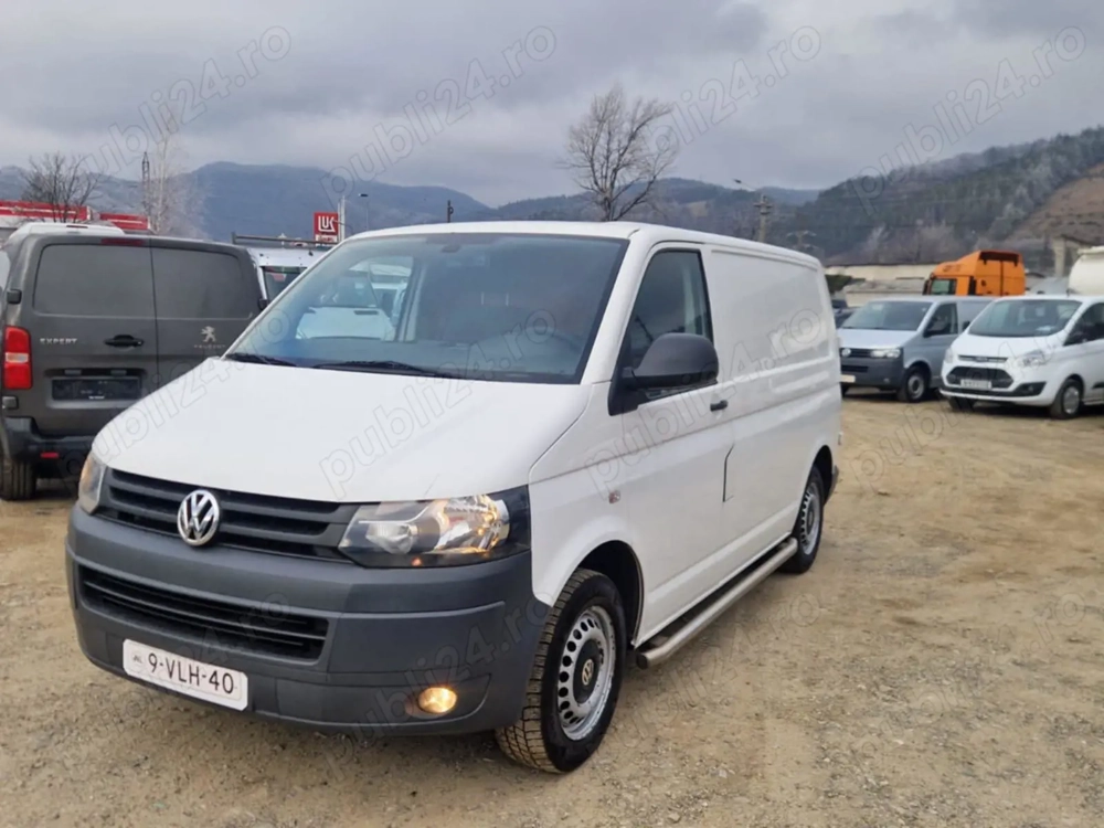 De vânzare Volkswagen Transporter T5