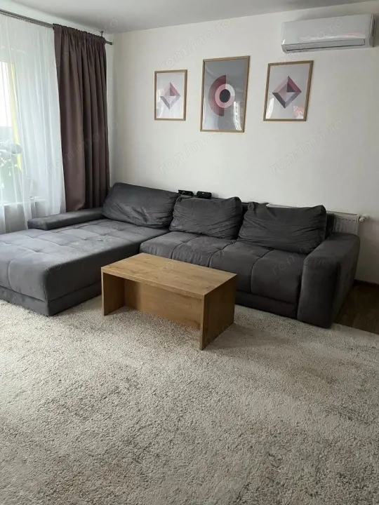 Apartament de 2 camere ( 69 MP )-Tractorul