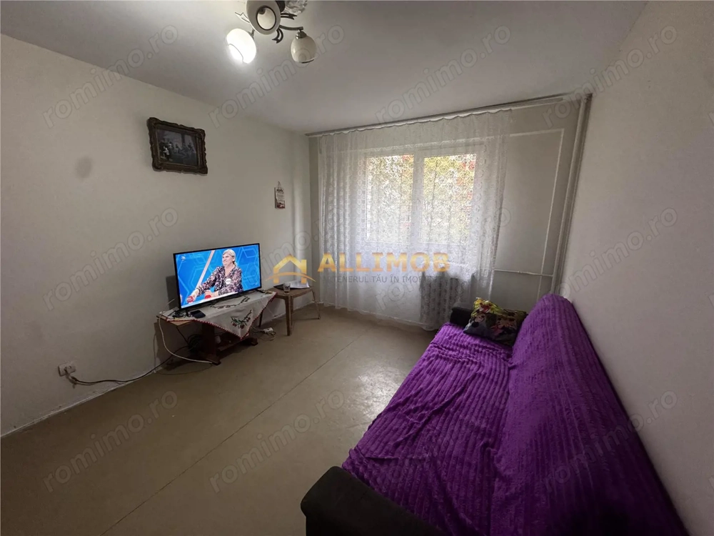 Apartament 3 camere de vanzare – Tei, Sector 2, Bucuresti,49 mp utili + balcon, etaj 2