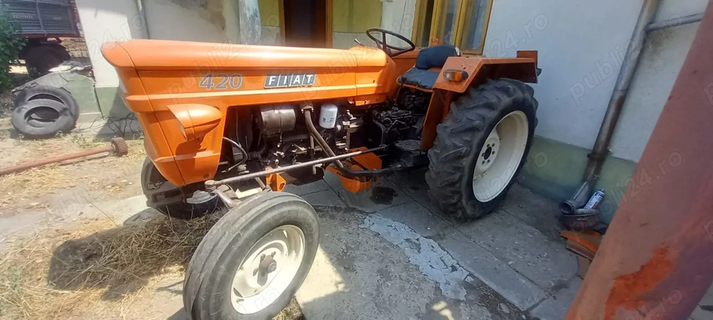 Vând tractor Fiat 420