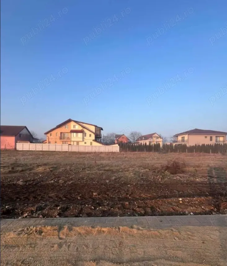 Teren de vânzare 577mp cu utilități și drum asfaltat