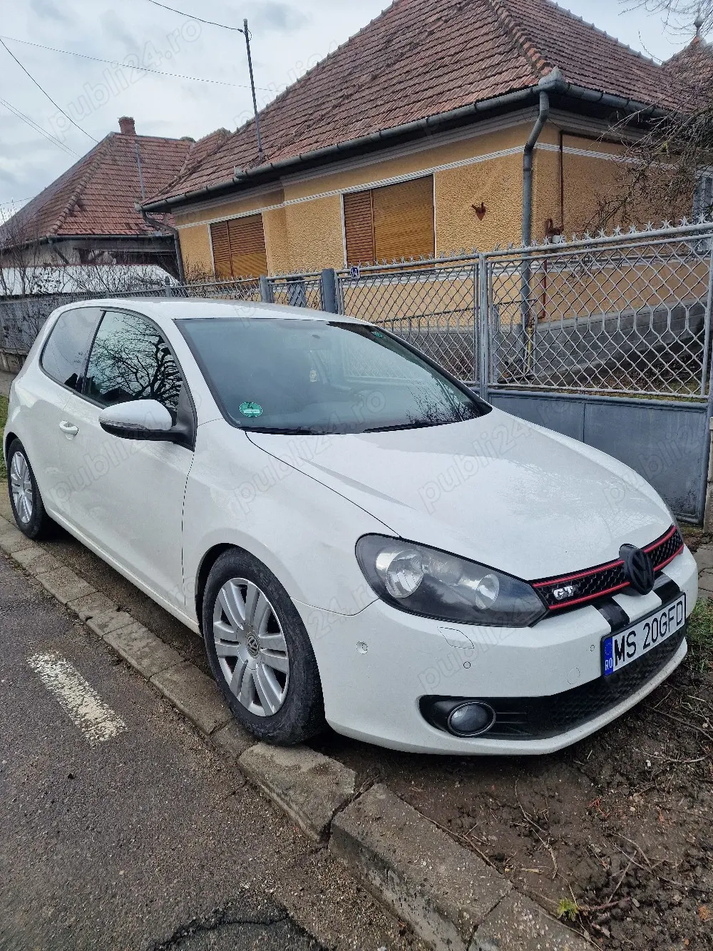 golf 6 GTI , 160 CP, 1.4 benzină 