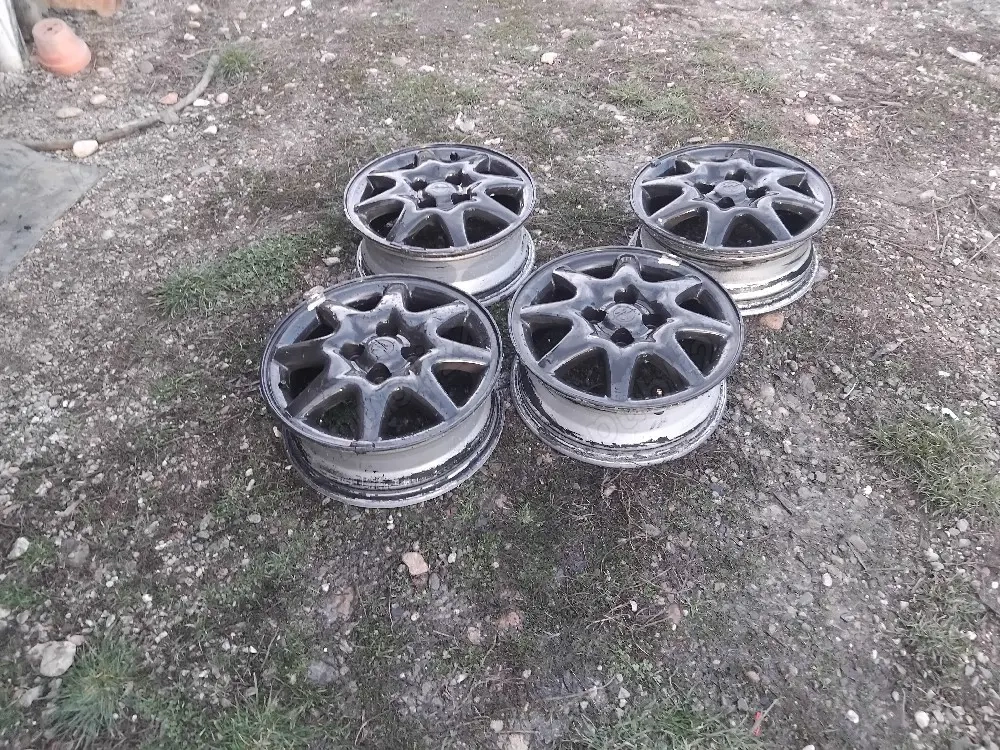 Jante Opel  4×100 & R15  stare bună 