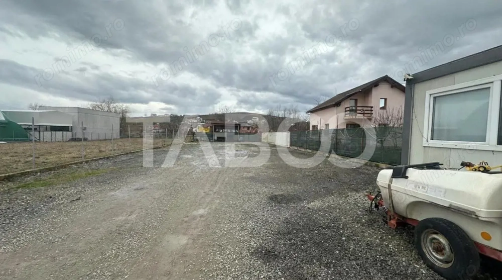 Teren 700mp de inchiriat parc auto la drum principal Sura Mare Sibiu