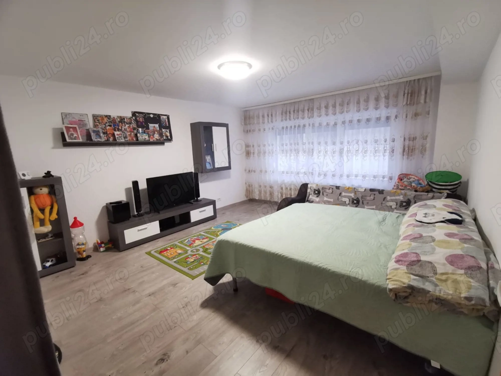Proprietar - Apartament 2 camere 58 mp + beci 13 mp | Parter-Zonă liniștită Săcele Movilei-Renovat