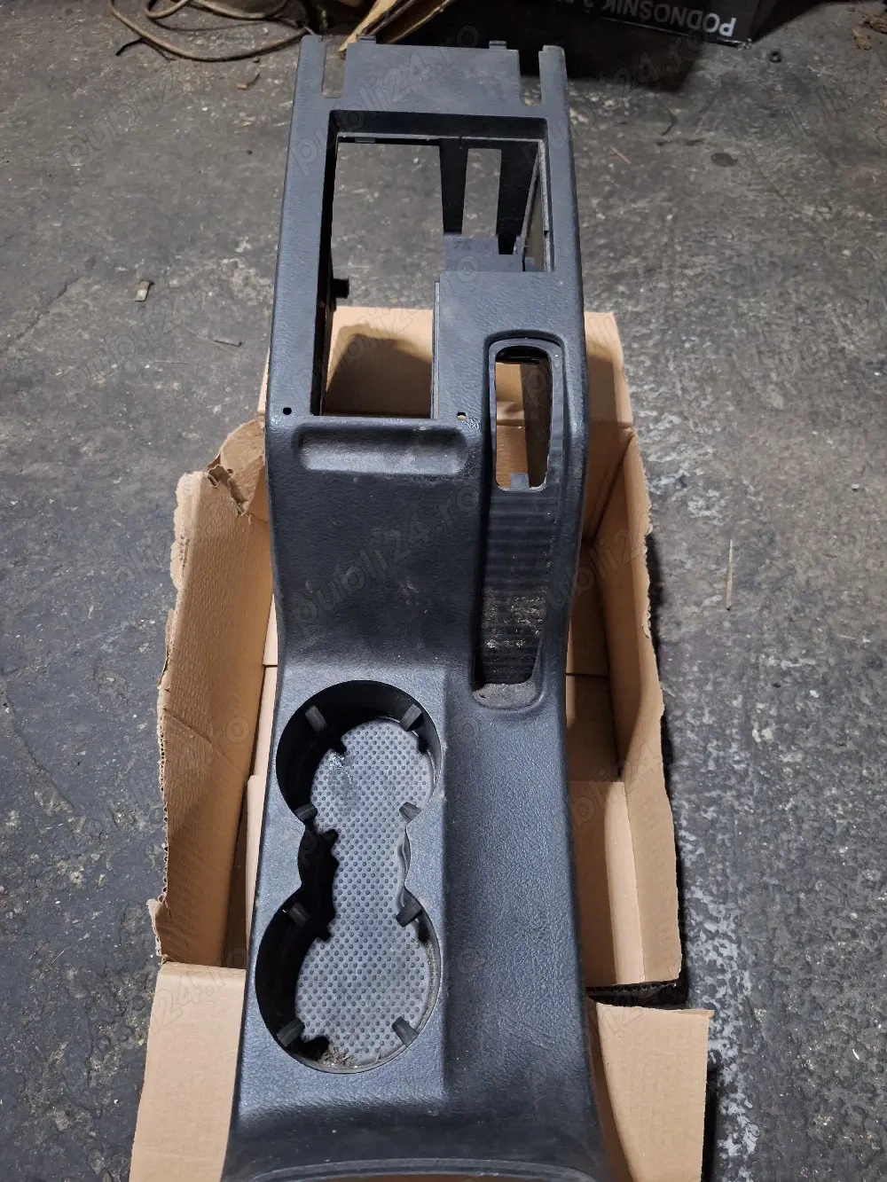 Consola centrala Volkswagen Passat B5.5