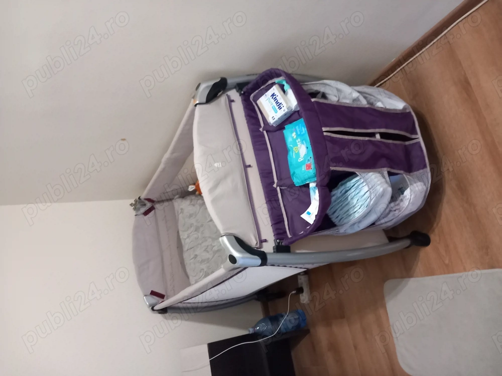 Vand pătuț bebeluși pliabil 