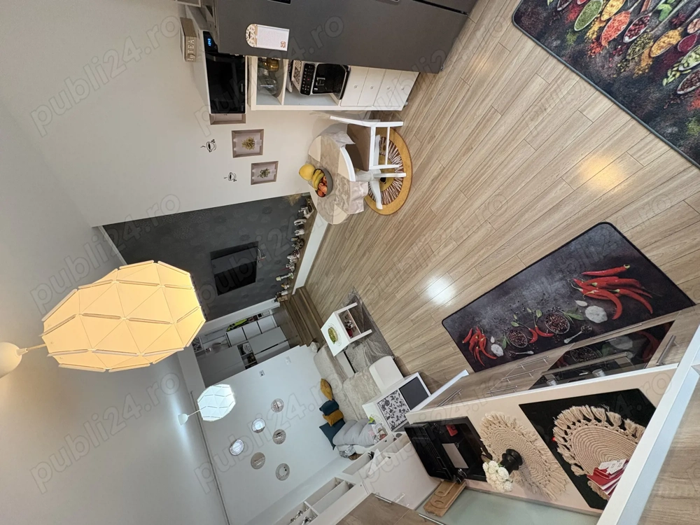 Apartment 3 camere, grădină proprie , spațios , curte interior blocuri pietonală