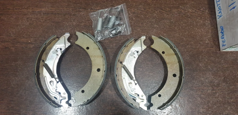 Saboti KNOTT punte 1800 kg